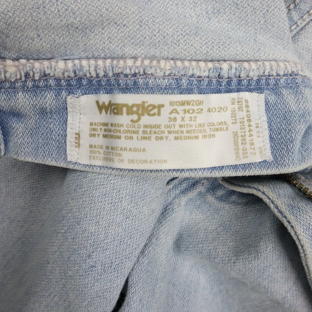 Wrangler Jeans Mens 36x30 13MWZ Cowboy Cut Original Fit Western Denim Light Blue